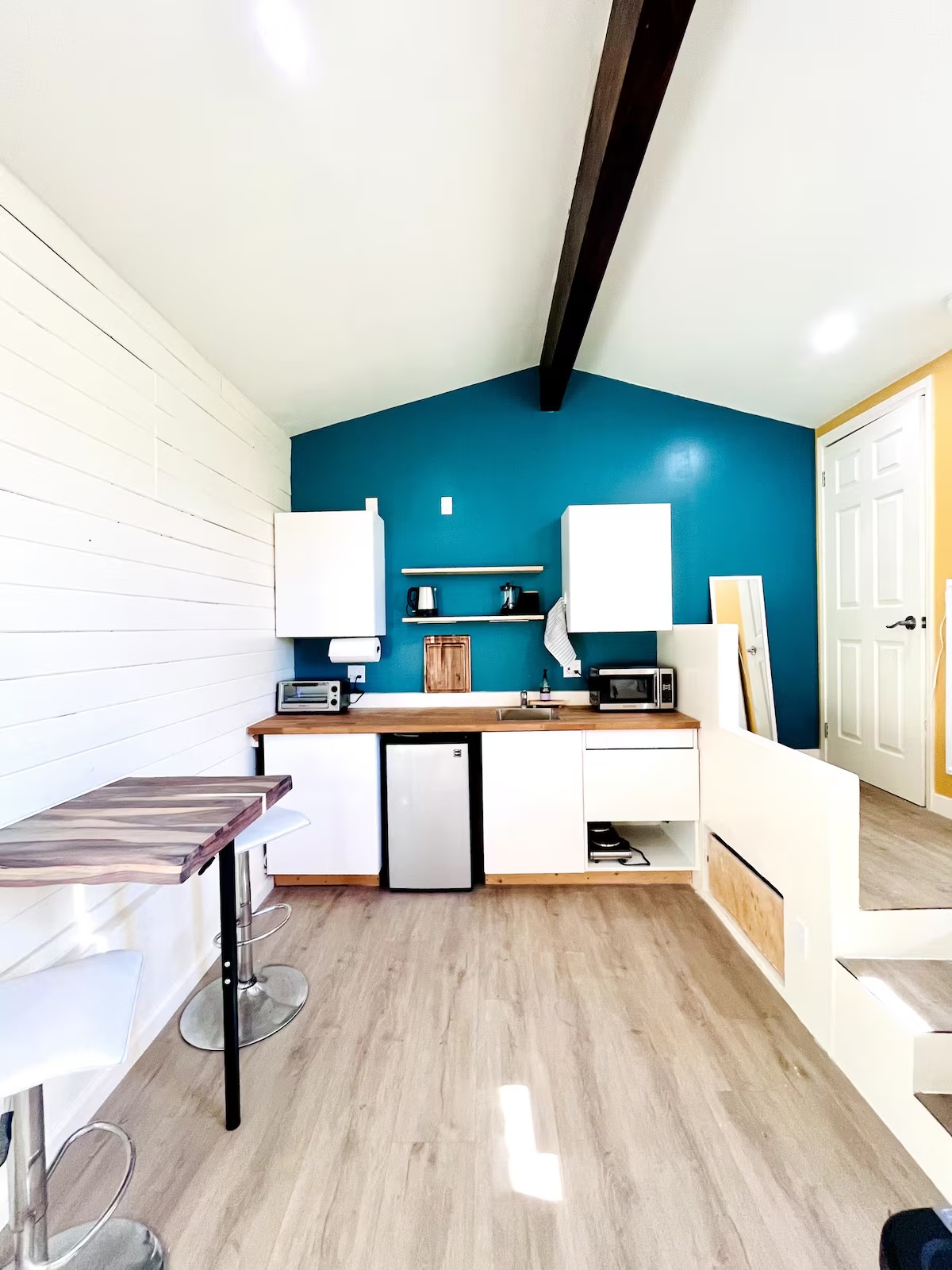 Le Petit Laurel | Quiet Gated Studio in South Park